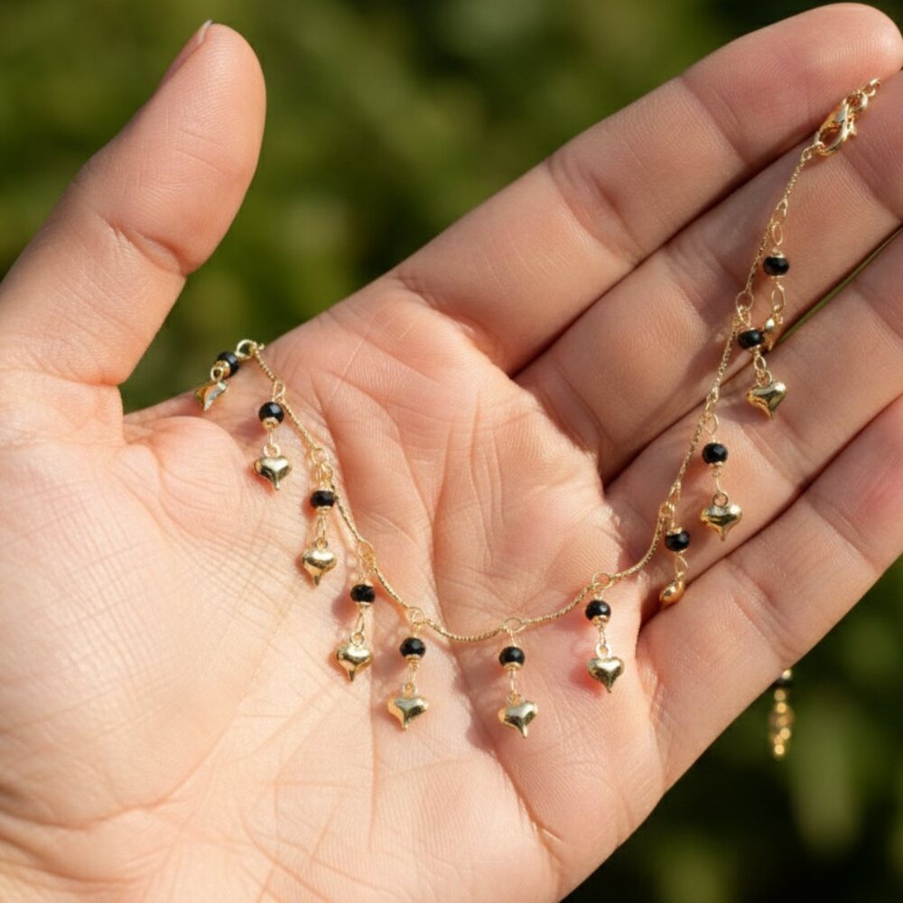 "Handmade Anklet – Elegant & Delicate Jewelry for Women | UNVRC1148 - Picture 3 of 4